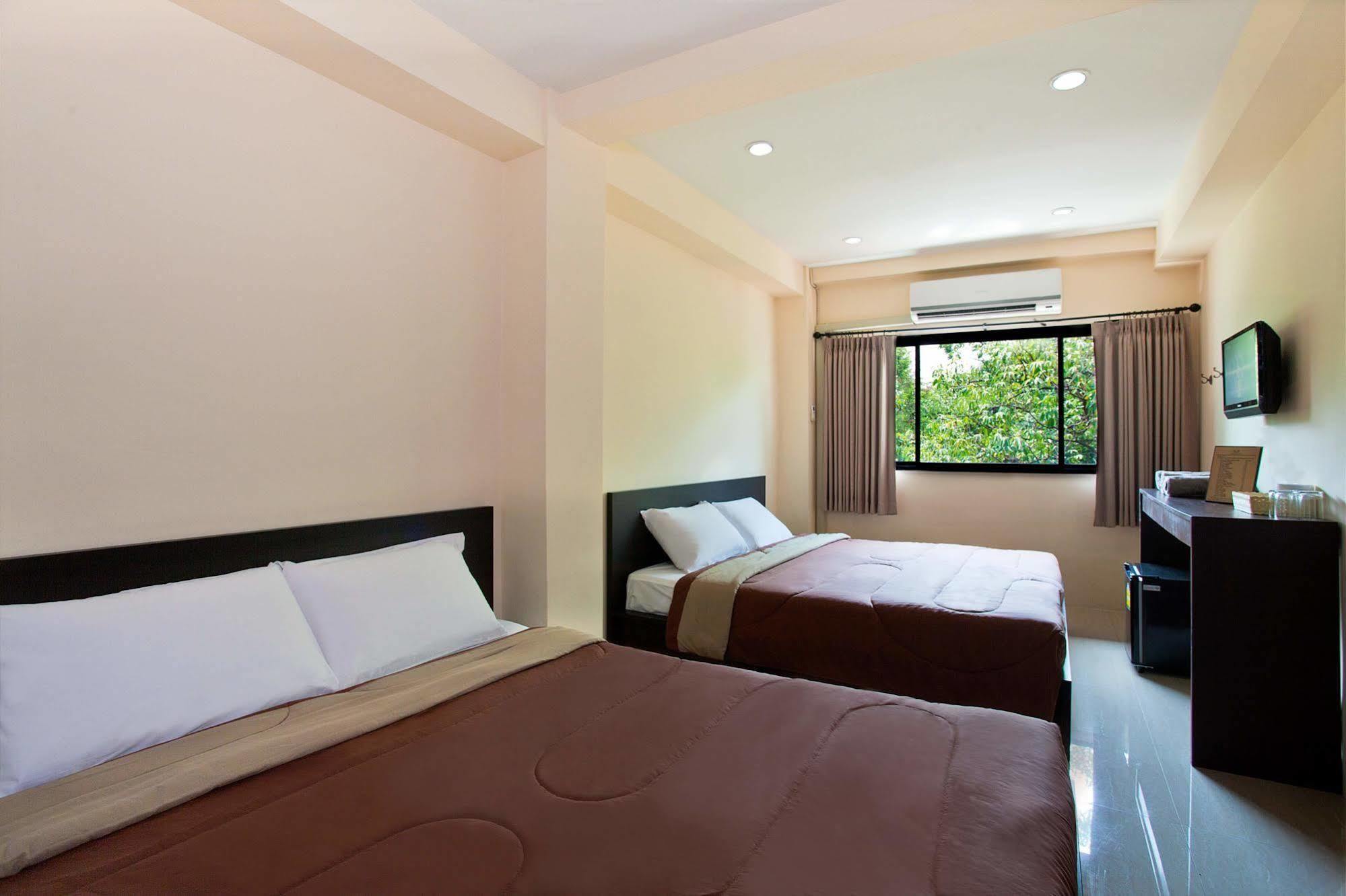 A And A Guesthouse Banguecoque Exterior foto